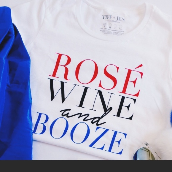 Rose Wine & Booze graphic tee. - Picture 4 of 5